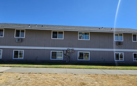 Commercial Fourplex For Sale in Yakima, WA