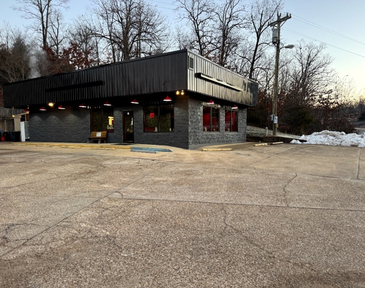 Turn Key Restaurant For Sale in Southern Missouri