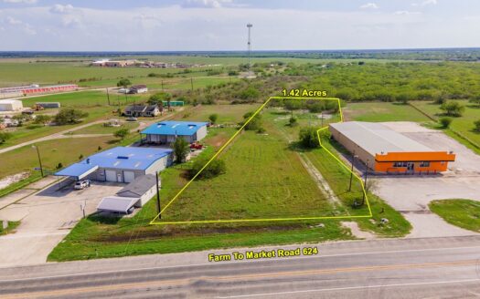 Commercial Lot Orange Grove, TX